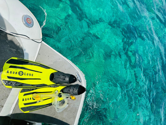 What Makes Sunscreen Reef-Safe (And What Doesn’t)